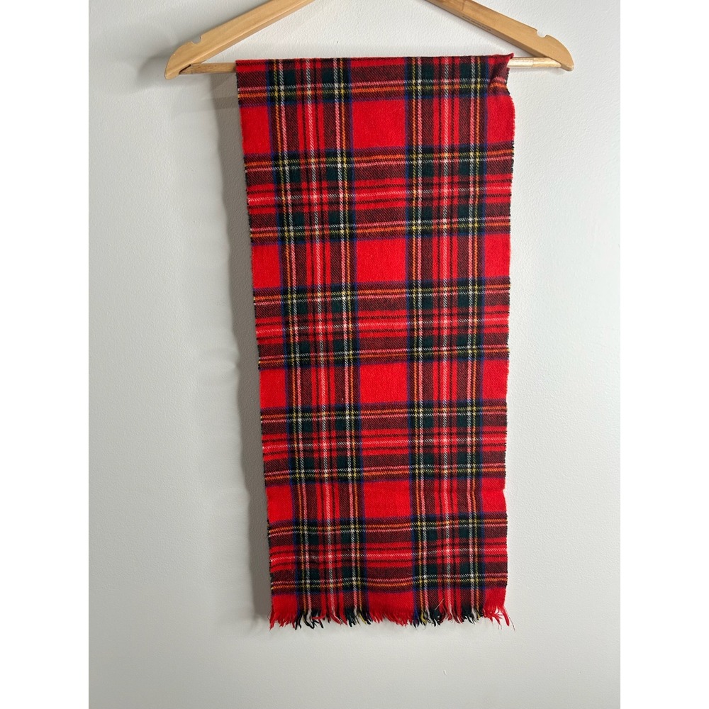 Bloomingdales Pure 100 Percent Wool Red Plaid Scarf Made‎ in Scotland